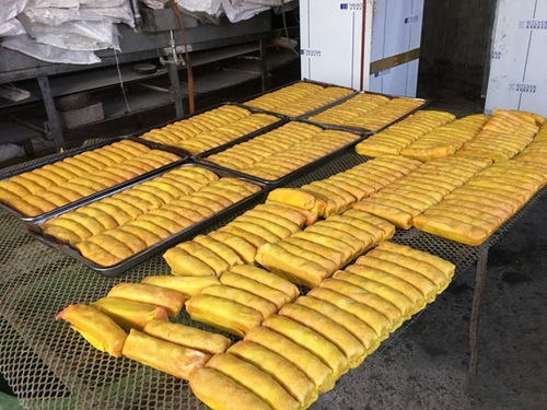 問題食品廠藏身村委會旁 這些蛋卷你還敢吃嗎